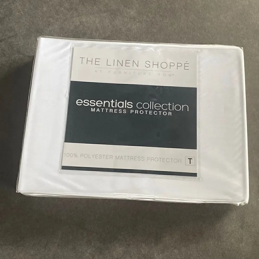 The Linen Shoppe Essentials Collection Mattress Protector Twin Size NEW